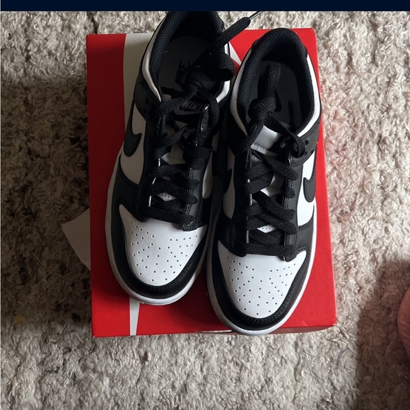 Panda Dunks - Picture 2 of 4